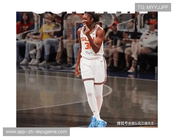 黄蜂新秀克尼佩尔直言：乔丹是历史最佳，WNBA 领域当属威尔逊